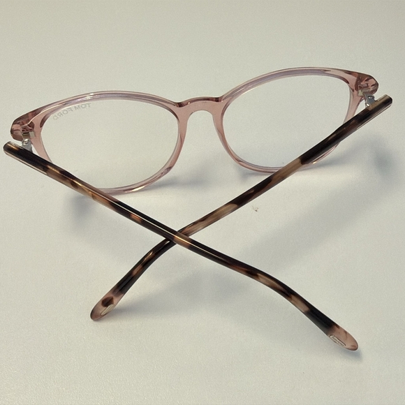 NWT,  Brand New Tom Ford FT5810-B, Woman's Eyewear Frame, Size 53X16X140 - Picture 6 of 9